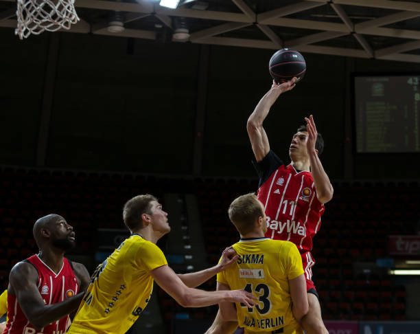 竞争的教练 竞争的教练