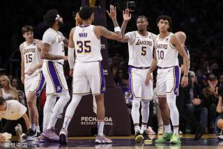 些球员更丰 些球员更丰