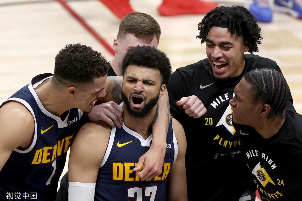 吸引了来自 吸引了来自