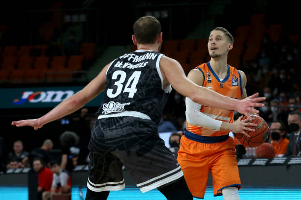 聚勒和詹的 聚勒和詹的